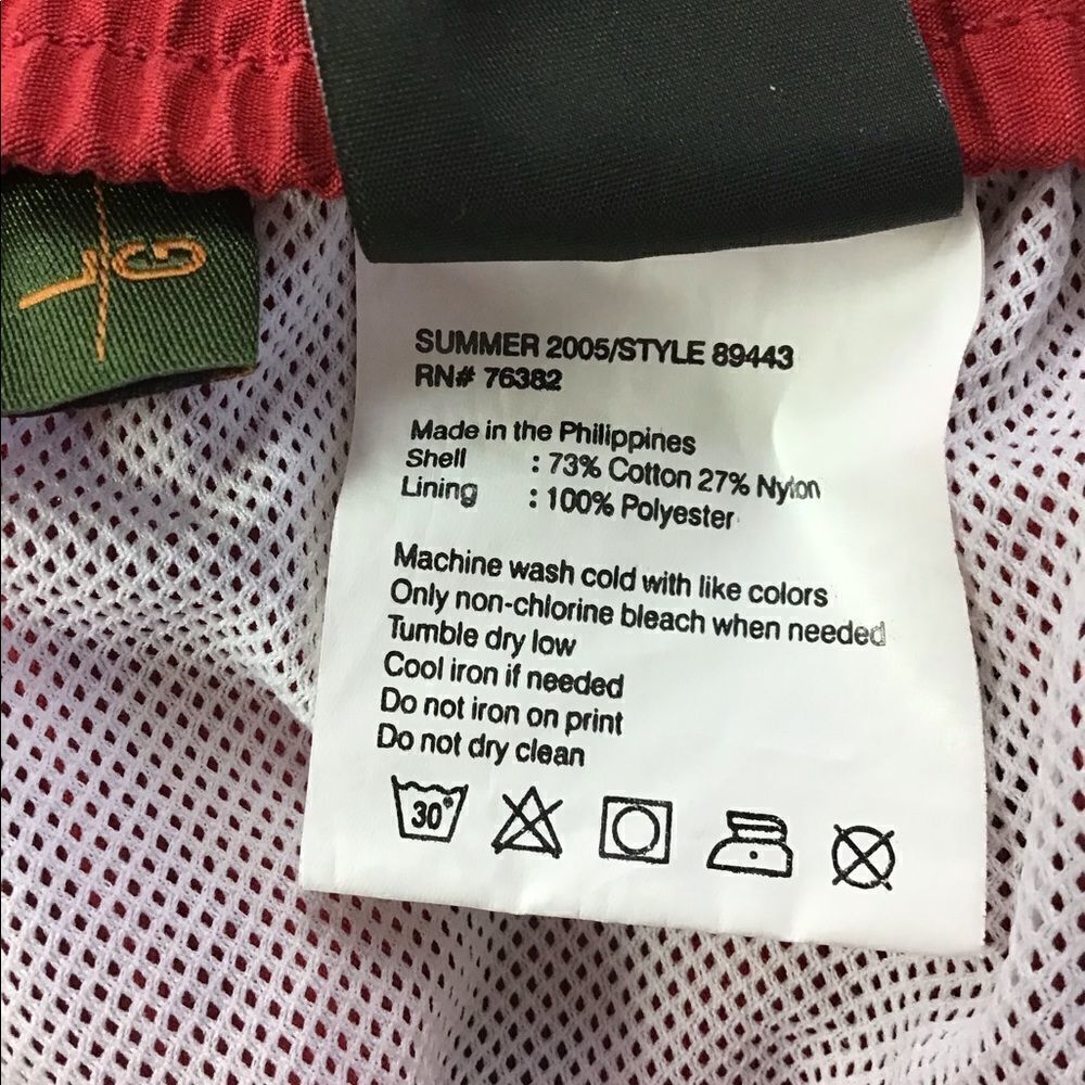 Timberland Almost Vintage Men’s Red 9” inseam SwimTrunks Size Large - Picture 5 of 6